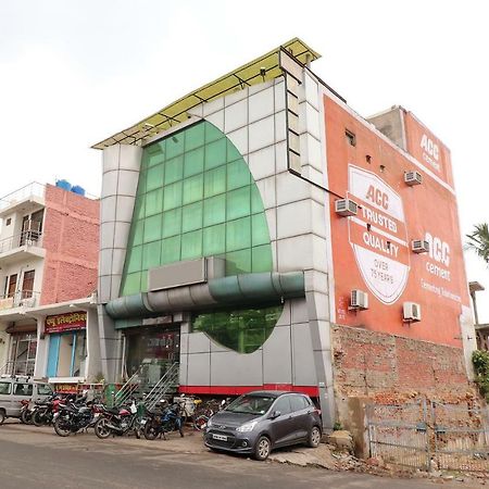 Oyo 45398 Kunal Hotel Etawah Exterior foto
